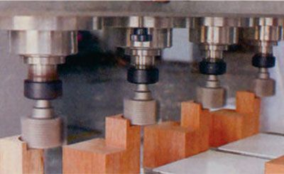 Centro de Mecanizado CNC para Espigado y Escopleado, MSK4322